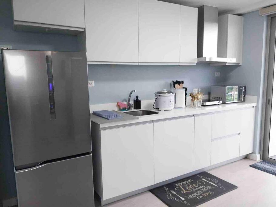 1Bedroom Unit At Azure North With Netflix Up To 6Pax 산페르난도 외부 사진